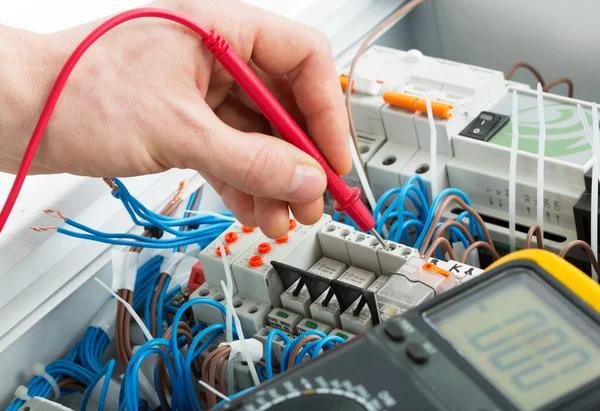 Affordable Electrical Maintenance Contracts for Businesses