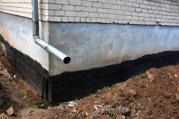 Prevent Water Damage with Expert Gutter Care