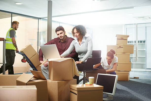 Top Benefits of Hiring Chicago Movers Today