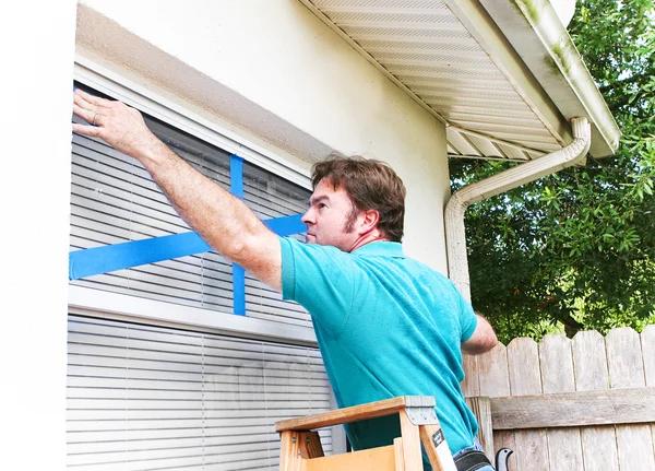 How Hurricane Protection Windows Protect Your Home